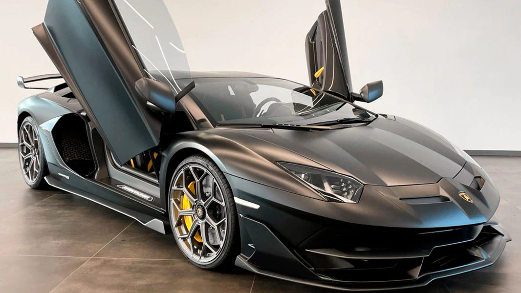 BitCars-lamborghini-aventador-svj-lp-770-4-buy-with-btc-bitcoin1_1500x.webp